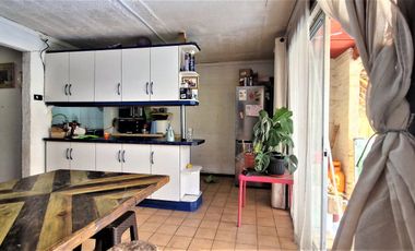 Venta de casa de 3 dormitorios en Los Andes, Villa La Gloria, 85 M$.