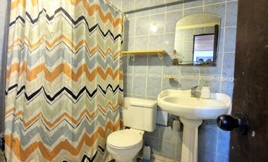 Venta de casa de 3 dormitorios en Los Andes, Villa La Gloria, 85 M$.