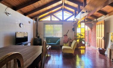 Venta de casa de 3 dormitorios en Los Andes, Villa La Gloria, 85 M$.