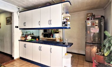 Venta de casa de 3 dormitorios en Los Andes, Villa La Gloria, 85 M$.