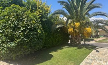 BARRIO LAGUNA CHICUREO