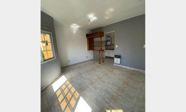 Departamento en Alquiler Ramos Mejia / La Matanza (A108 1804)
