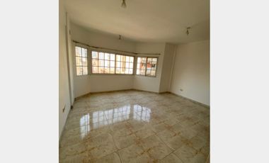 Departamento en Alquiler Ramos Mejia / La Matanza (A108 1804)
