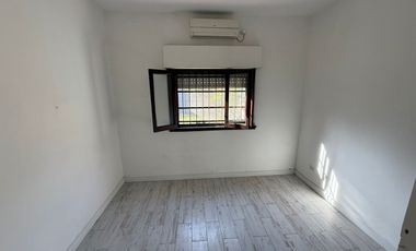 Casa  en Alquiler San Justo / La Matanza (A108 8114)