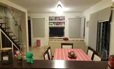 Casa de 4 amb con fondo propio- galeria- parrilla en  Bambu Classic en Canning