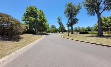 Terreno - Escobar - En venta - Haras Santa Maria - El Molino - MB - Interno en esquina