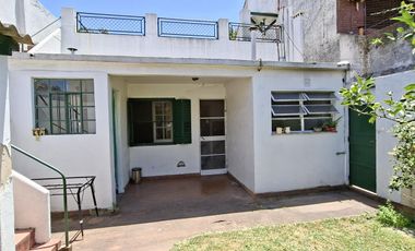 PH 3 ambientes con jardin, terraza y cochera en Florida- En Alquiler