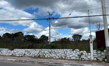 TERRENO COMERCIAL EN RENTA– EXCELENTE UBICACIÓN EN IZAMAL