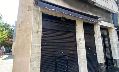 Local en el barrio de San Telmo ubicado en esquina