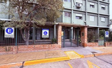 Dpto en barrio Guemes