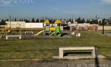 TERRENO CON MEJORA - MAXIMO PAZ