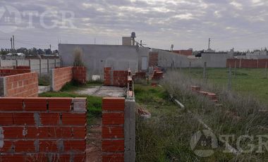 TERRENO CON MEJORA - MAXIMO PAZ