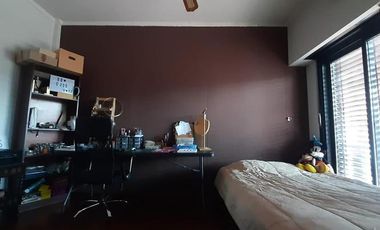 Casa 6 Ambientes - Cochera Doble - Parque Parrilla - Excelente Estado