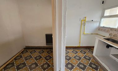 Alquiler Dos Ph Espacio 7 Autos Apto Comercial Vivienda