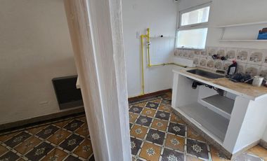 Alquiler Dos Ph Espacio 7 Autos Apto Comercial Vivienda