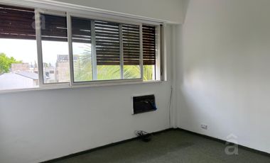 Departamento en Alquiler en Villa Ballester - 2 Ambientes - 3er piso por escalera