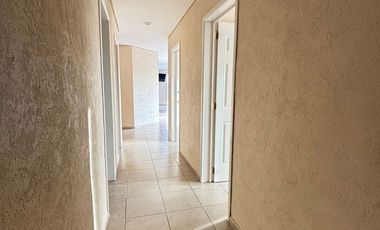 Departamento amueblado en RENTA ubicado en Torres Altozano