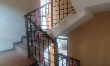 Departamento 3 Recámaras en Renta | Zona La Paloma/Camelinas | Calle Cerrada