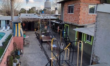 VENTA CASA DE 4 DORMITORIOS EN PARTIDO DE ALVAREZ