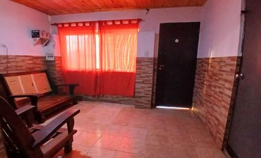 VENTA CASA DE 4 DORMITORIOS EN PARTIDO DE ALVAREZ