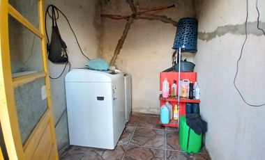 VENTA CASA DE 4 DORMITORIOS EN PARTIDO DE ALVAREZ