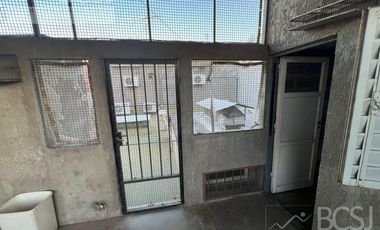 Casa en  B° Empresa de Mayo