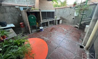 Casa en  B° Empresa de Mayo