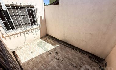 Local con vivienda en Benavidez Tigre