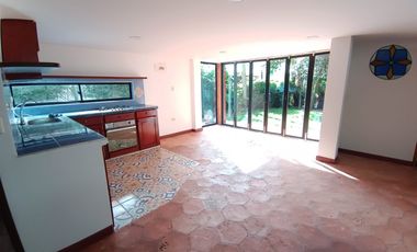 Casa campestre ARRIENDO Cota $ 2.800.000
