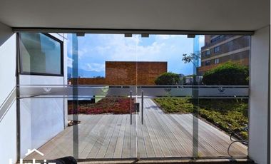 Arriendo Oficina de 51 m² en Edificio LEED en Pasadena