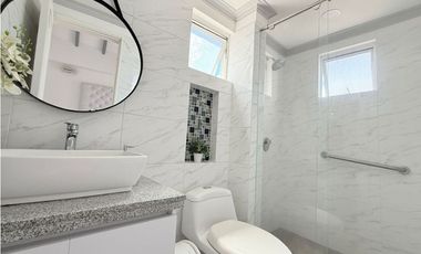 Casa en venta conjunto cerrado en el norte de Armenia