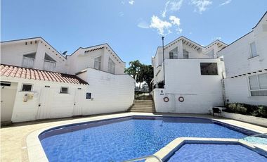 Casa en venta conjunto cerrado en el norte de Armenia