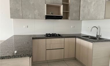 RENTA ESPECTACULAR APARTAMENTO EN SOLARUM, CERRITOS-PEREIRA