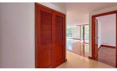 Apartamento en San Lucas para la venta, piso 3