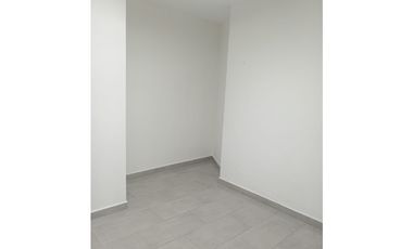 AMPLIO LOCAL EN ARRIENDO CABECERA