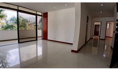 Apartamento en Arriendo o Venta Los Balsos Medellin
