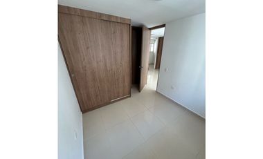 Apartamento en arriendo Miramar