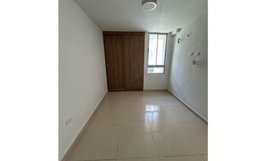 Apartamento en arriendo Miramar
