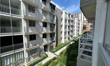 Apartamento en arriendo Miramar