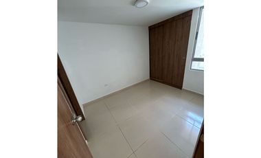Apartamento en arriendo Miramar