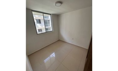Apartamento en arriendo Miramar