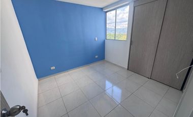 SE ARRIENDA HERMOSOS APARTAMENTO EN MONTERREDONDO 2