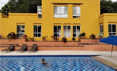 VENDO CASA CAMPESTRE EN ANAPOIMA