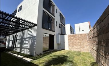 RENTA DE CASA NUEVA ZONA CALZADA ZARAGOZA Y LOS FUERTES