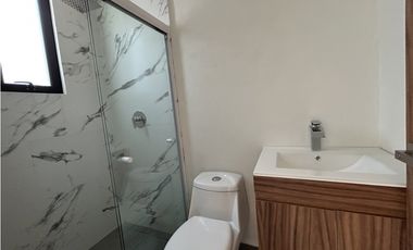 RENTA DE CASA NUEVA ZONA CALZADA ZARAGOZA Y LOS FUERTES