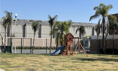 RENTA DE CASA NUEVA ZONA CALZADA ZARAGOZA Y LOS FUERTES