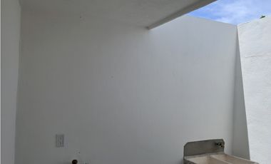 BONITA CASA EN VENTA EN CIUDAD MESETA QUERETARO GIH