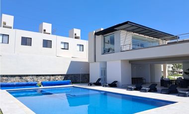 CASA EN VENTA EN CIUDAD MESETA QUERETARO GKC