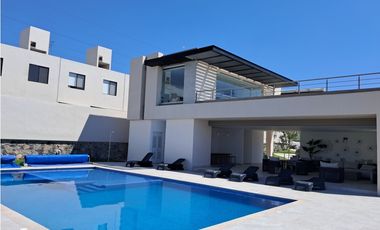 CASA EN VENTA EN CIUDAD MESETA QUERETARO GKC