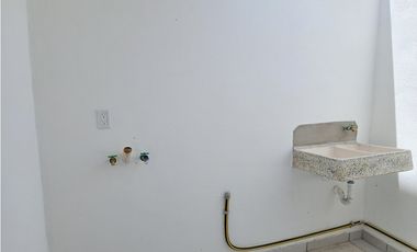 BONITA CASA EN VENTA EN CIUDAD MESETA QUERETARO GEH